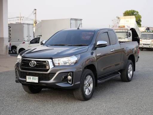 2018 TOYOTA Hilux