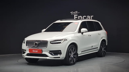 2023 VOLVO XC90