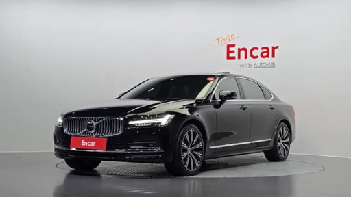 2023 VOLVO S90