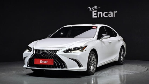 2025 LEXUS ES