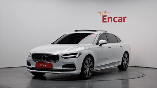 2024 VOLVO S90