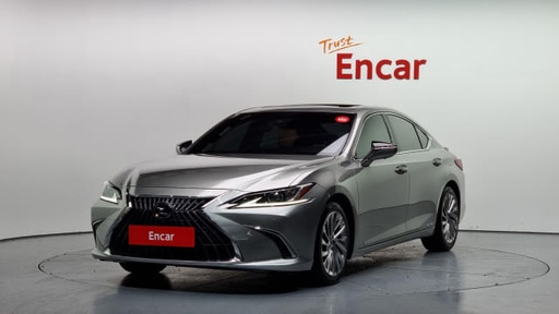 2019 LEXUS ES
