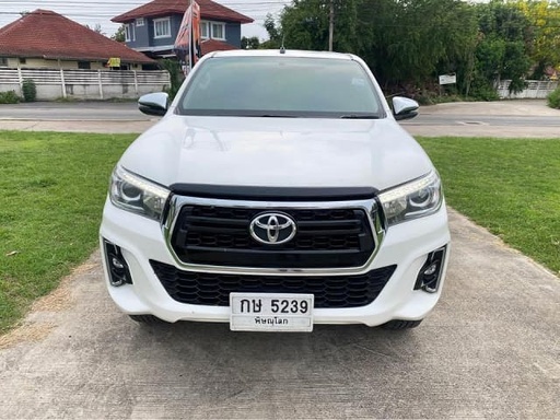 2019 TOYOTA Hilux