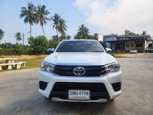 2019 TOYOTA Hilux