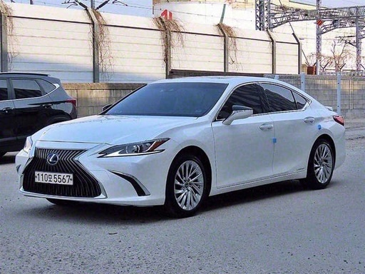 2020 LEXUS ES