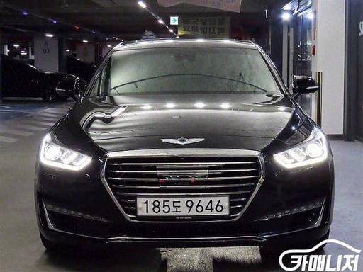 2017 Genesis EQ900
