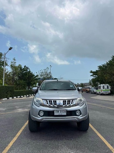 2017 MITSUBISHI Triton