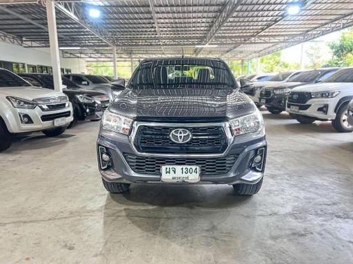 2019 TOYOTA Hilux