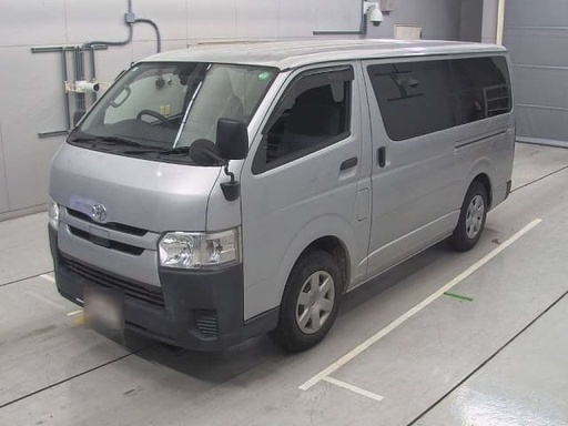 2018 TOYOTA Regiusace Van