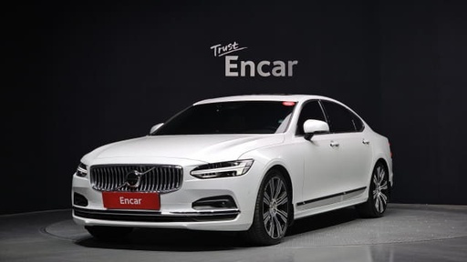 2023 VOLVO S90
