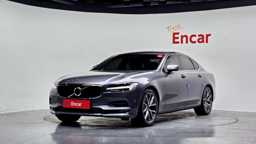 2017 VOLVO S90