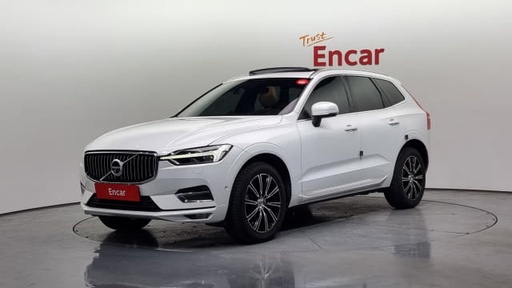 2018 VOLVO XC60