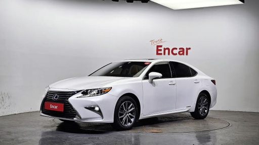 2017 LEXUS ES