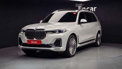 2021 BMW X7