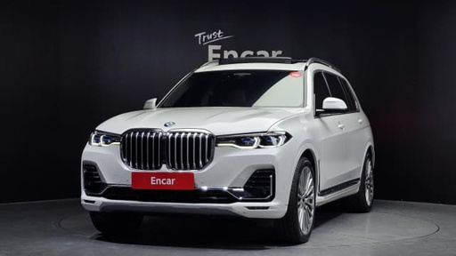 2022 BMW X7