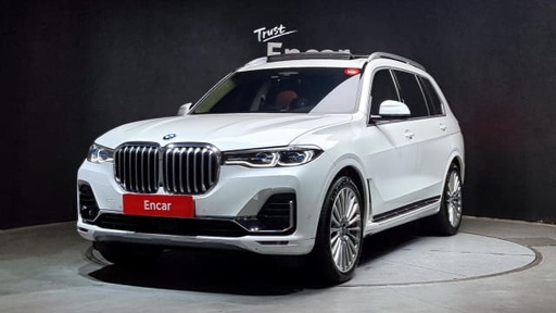 2022 BMW X7