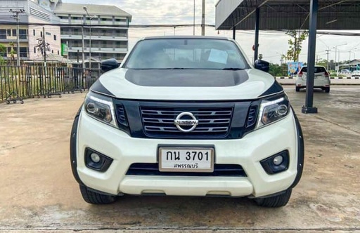 2018 NISSAN Navara
