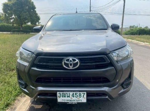 2020 TOYOTA Hilux