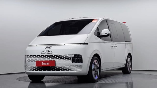 2024 HYUNDAI Staria