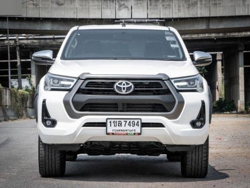 2021 TOYOTA Hilux, 