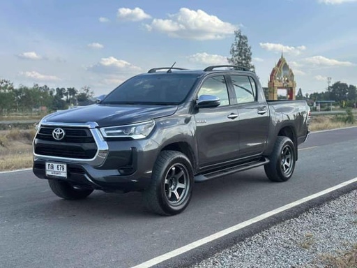 2022 TOYOTA Hilux