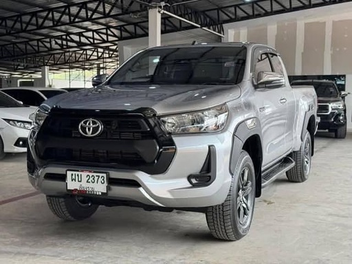 2020 TOYOTA Hilux