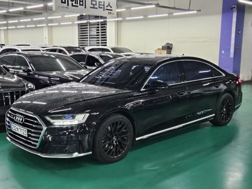 2020 AUDI A8, 