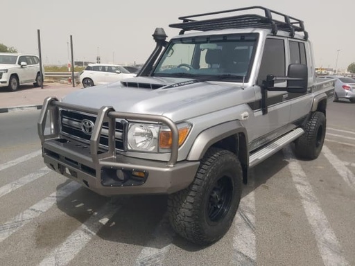 2018 TOYOTA Land Cruiser