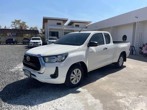 2021 TOYOTA Hilux