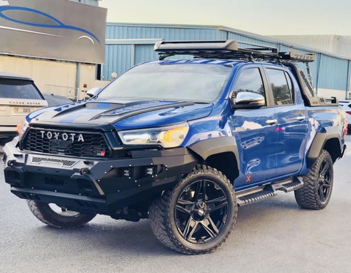 2018 TOYOTA Hilux Sports Pickup