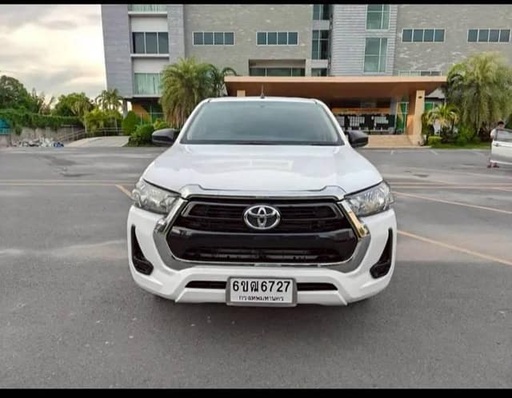 2020 TOYOTA Hilux
