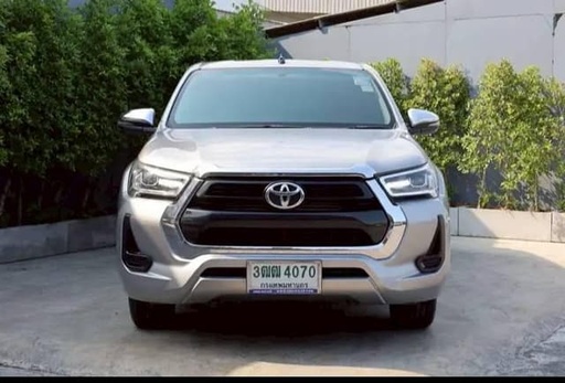 2021 TOYOTA Hilux