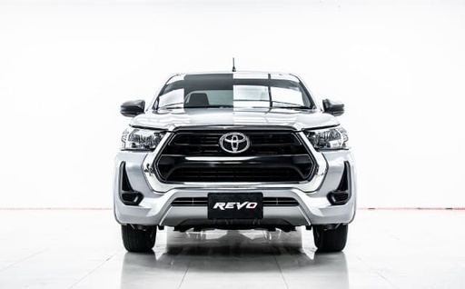 2021 TOYOTA Hilux