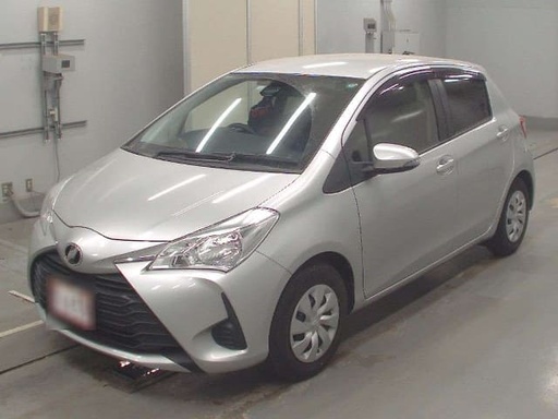 2018 TOYOTA Vitz