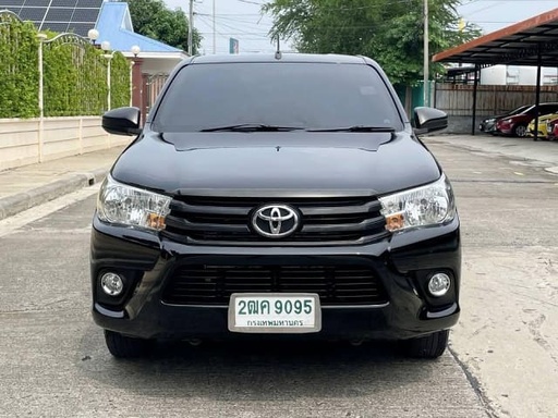 2017 TOYOTA Hilux