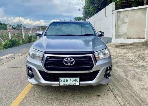 2018 TOYOTA Hilux