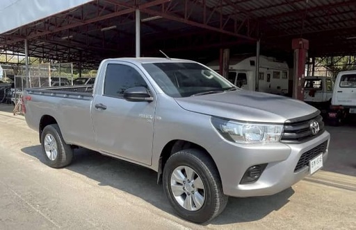 2019 TOYOTA Hilux