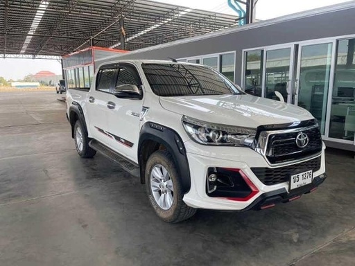 2018 TOYOTA Hilux