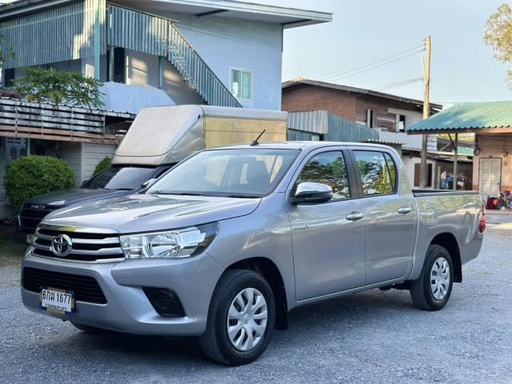 2017 TOYOTA Hilux