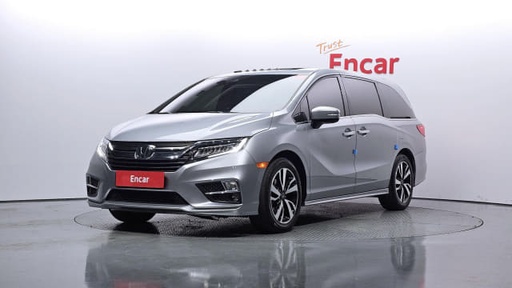2018 HONDA Odyssey