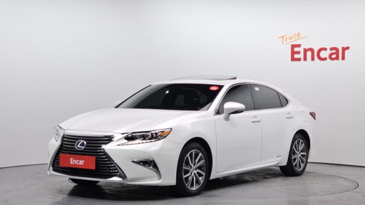 2017 LEXUS ES
