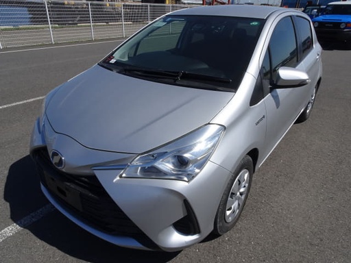2017 TOYOTA Vitz Hybrid