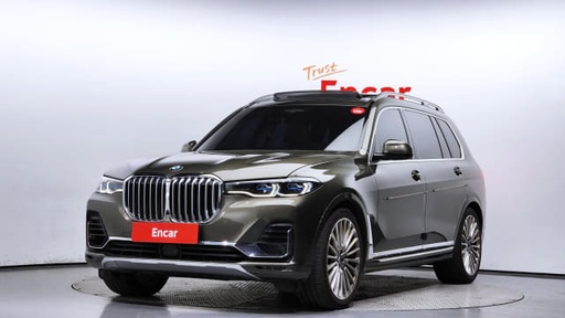 2022 BMW X7