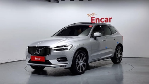 2021 VOLVO XC60