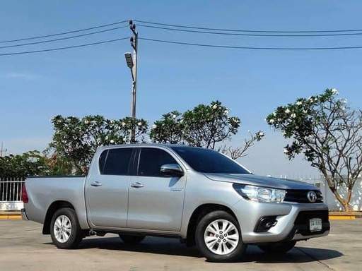 2019 TOYOTA Hilux