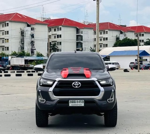 2022 TOYOTA Hilux