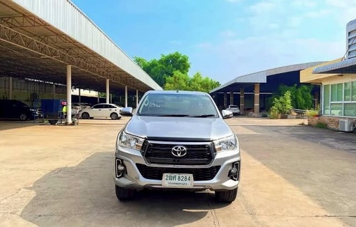 2019 TOYOTA Hilux, 