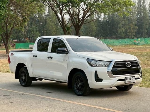 2022 TOYOTA Hilux, 
