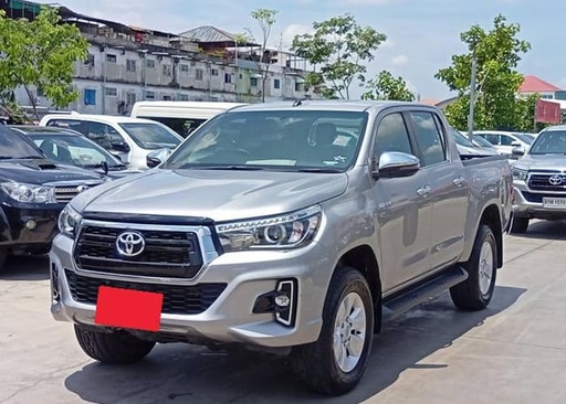 2019 TOYOTA Hilux