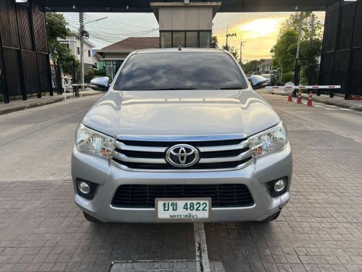 2017 TOYOTA Hilux